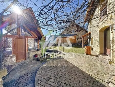 maison t7 de 270 m² - chabottes