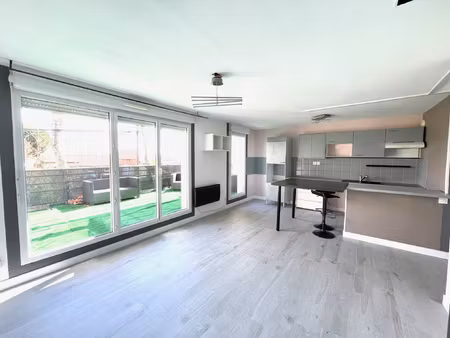 appartement t3 duplex avec balcon terrasse