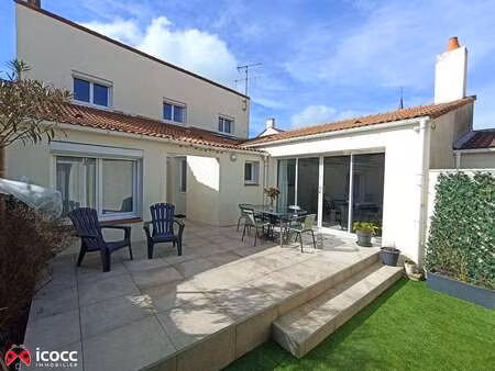 vente maison à nieul-le-dolent (85430) : à vendre / 157m² nieul-le-dolent