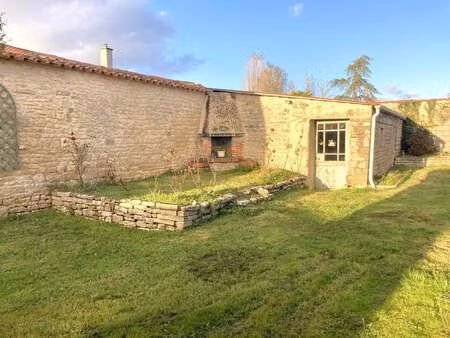 vente maison à saint-michel-le-cloucq (85200) : à vendre / 120m² saint-michel-le-cloucq