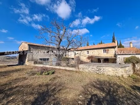 vente maison 14 pièces 730 m² valréas (84600)