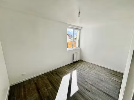 location appartement 3 pièces 39.66 m² à ouistreham (14150)  660 €