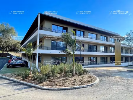 location bureau sophia antipolis 06410