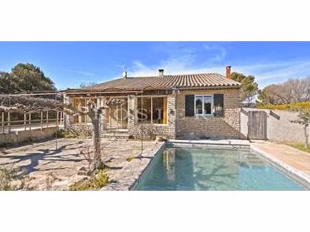 maison avec piscine et terrasse murs (84)