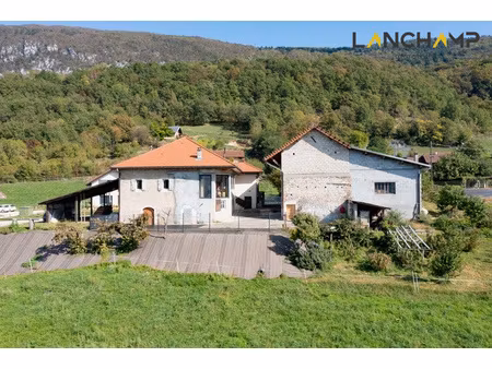 maison vue imprenable au calme