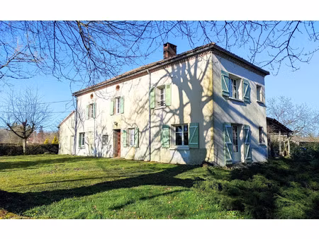 maison chamboret 137 m² t-5 à vendre  159 900 €
