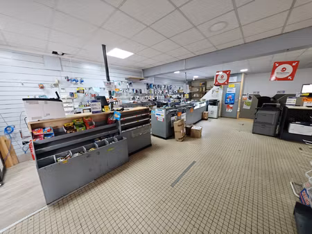 local commercial 117 m2 - investissement rentable à ville-ne