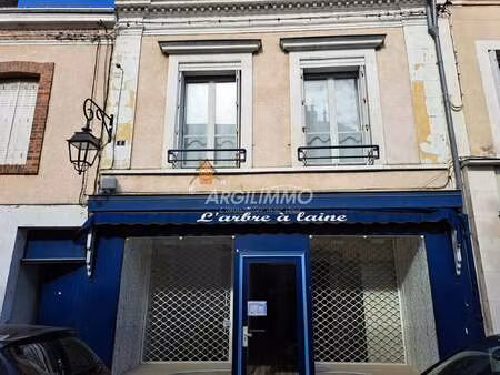 vente immeuble à saint-calais (72120) : à vendre / 161m² saint-calais