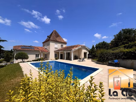 maison 7 pièces  jardin  garage et piscine - 47480 pont-du-cass