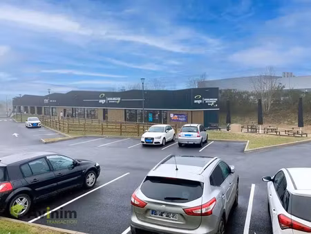 ref 1375-5 jeuxey - cellule commerciale 109 m² - a louer