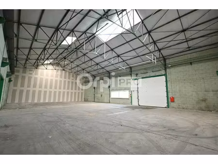 local d'activite a louer