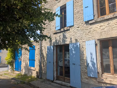 vente maison 5 pièces  130.00m²  taugon