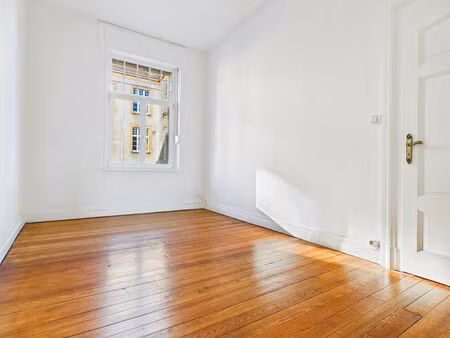 *appartement f4 à louer proche ecoles  commerces