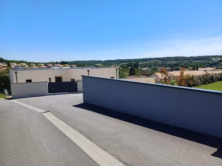 vente terrain à batir 1010 m² à soyaux (16800)  70 000 €