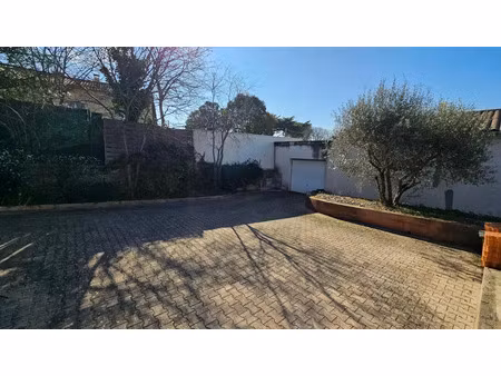 vente terrain 283 m² à nimes (30000)  109 000 €