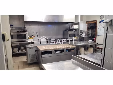 vente locaux professionnels 173 m² à nemours (77140)  169 000 €