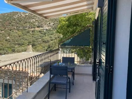 f2 meublé à louer à l’année