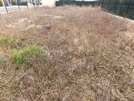 terrain de 391 m² à ablis