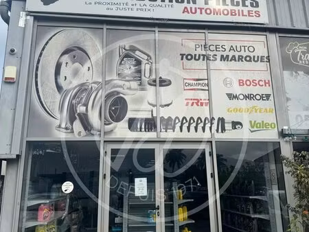 à louer local commercial à goyave