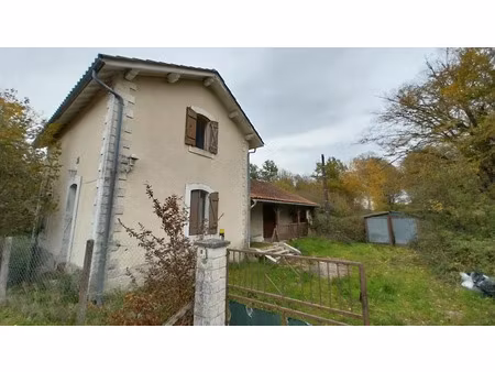 vente maison 4 pièces 95 m² à petit-bersac (24600)  93 000 €