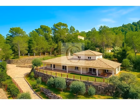 vente maison 4 pièces 289 m² à le thoronet (83340)  1 290 000 €