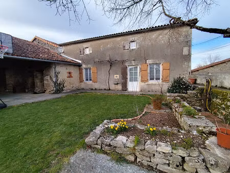 maison de 160m² proche saint laurent de ceris