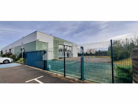 exclusif boen sur lignon - local commercial et entrepôt de 582.26 m²