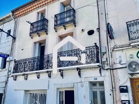 local commercial (34770 gigean ) 60 m2 avec arrière boutique et sanitaire.