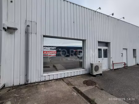 location commerce 120 m² à auxerre (89000)