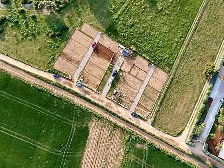 vente terrain 3074 m² vic-la-gardiole (34110)