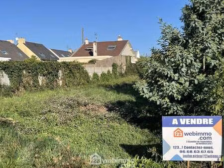 vente terrain à sainte-luce-sur-loire (44980) : à vendre / 669m² sainte-luce-sur-loire