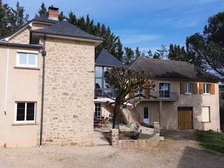 vente propriété 12 pièces 300 m² à dampniat (19360)  735 000 €