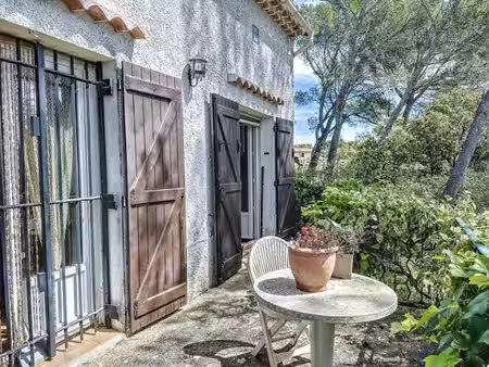 maison provençale 123 m² avec grand terrain arboré et piscine  villeneuve-lès-avignon