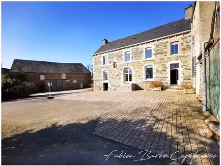 vente maison à néant-sur-yvel (56430) : à vendre / 260m² néant-sur-yvel