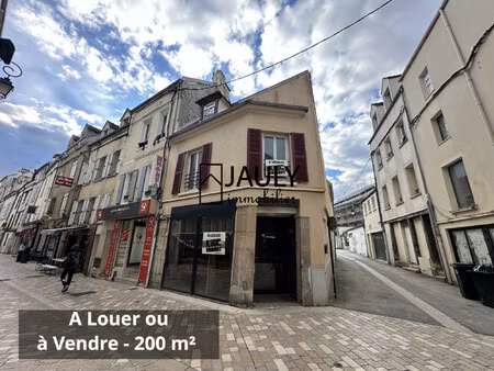 hyper centre - 200 m² local commercial + logement