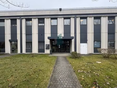 local d'activite a louer