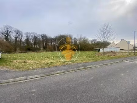 vente terrain 1729 m2 à saint-gobain