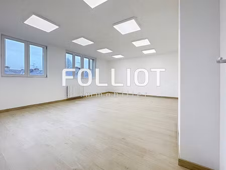 bureaux saint lo 62 m2