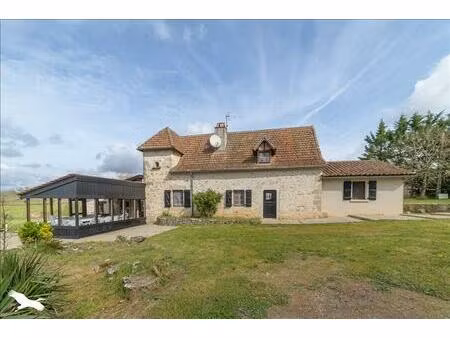 vente maison 16 pièces 385 m² reyrevignes (46320)