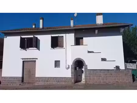 vente immeuble amendeuix-oneix 64120 - - surface privée