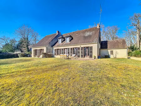 maison lamorlaye 290m²