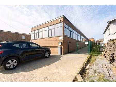 bureaux à vendre - 265 m² - hognoul !