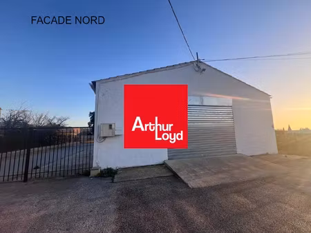 local polyvalent à louer - proche accès autoroute - saint cyr sur mer