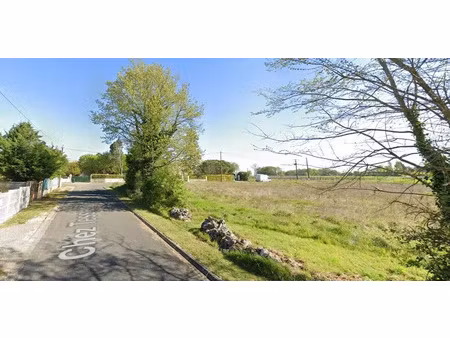 vente terrain 1000 m² à le douhet (17100)  36 000 €
