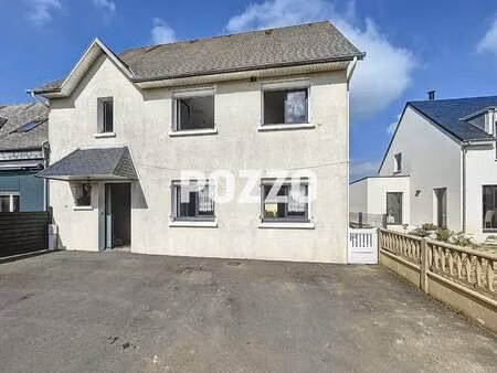 vente maison à couvains (50680) : à vendre / 129m² couvains
