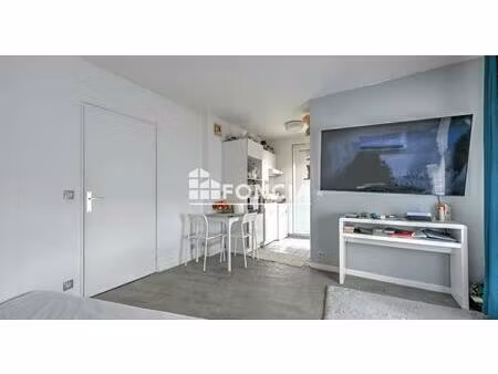 cergy-le-haut – studio avec terrasse à 1 min du rer a – idéal investisseur