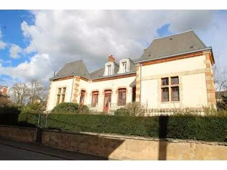 vente demeure d'exception à bourbon-lancy (71140) : à vendre / 226m² bourbon-lancy