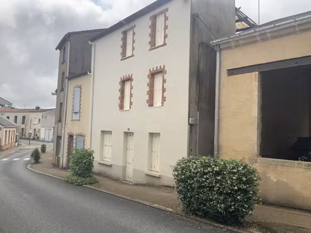 les herbiers centre ville location studio