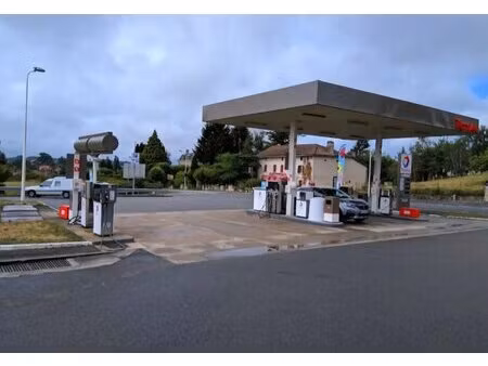 espace commercial à vendre à châlus