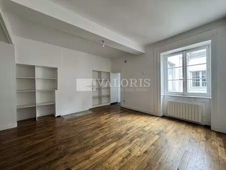 location bureau 119 m² à lyon 1 (69001)